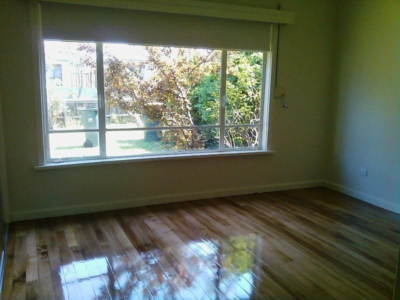 16 Millawa Avenue, St Albans VIC 3021