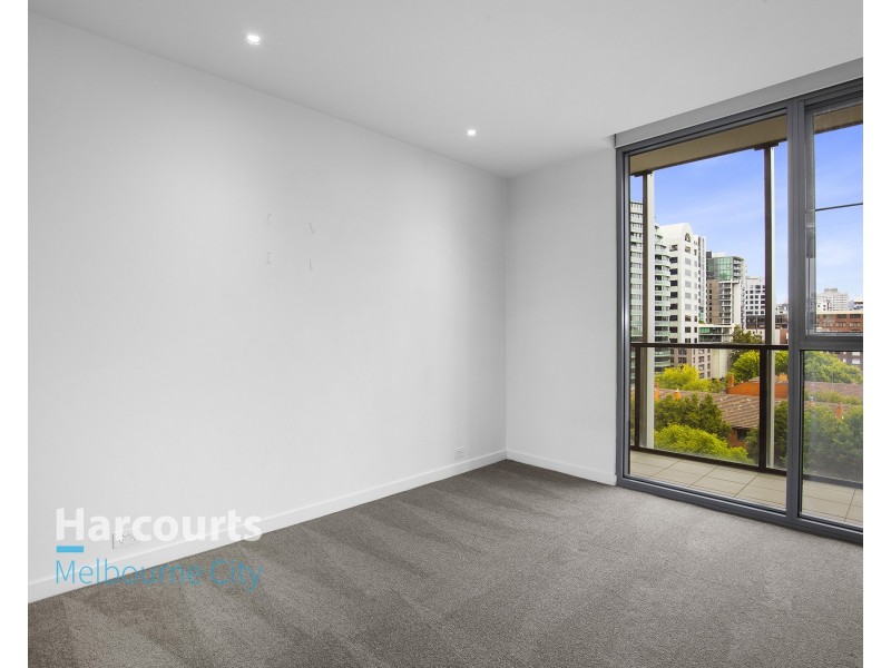 611/55 Queens Road, Melbourne VIC 3004