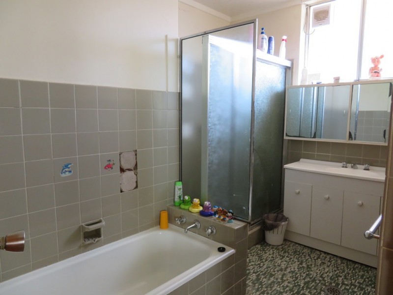 171 Sheridan Street, Gundagai NSW 2722