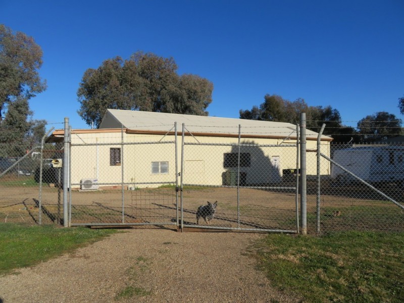 29 Middle Streeet, Gundagai NSW 2722