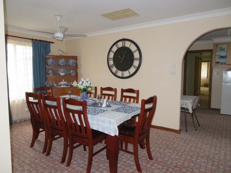 55 Mount Street, Gundagai NSW 2722