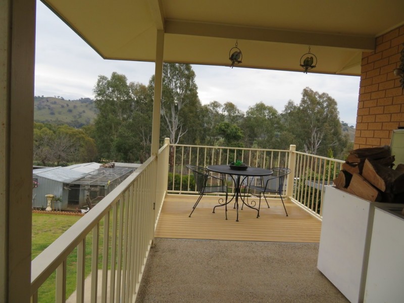 55 Mount Street, Gundagai NSW 2722