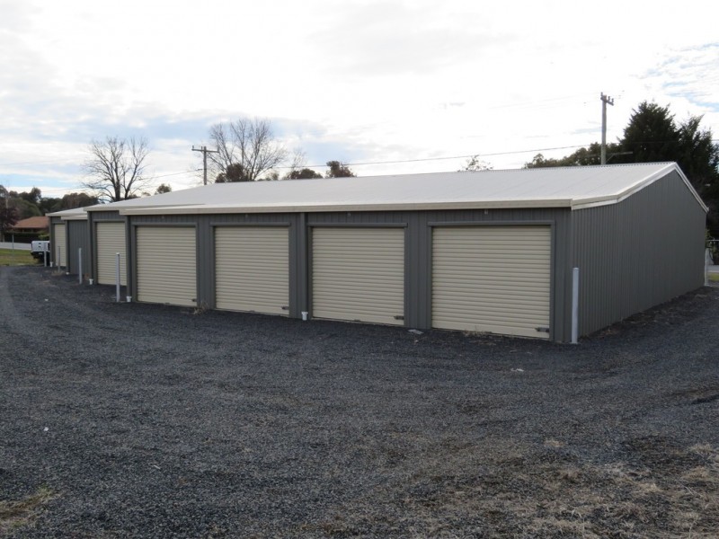 121 and 125 Albury Street, Tumbarumba NSW 2653