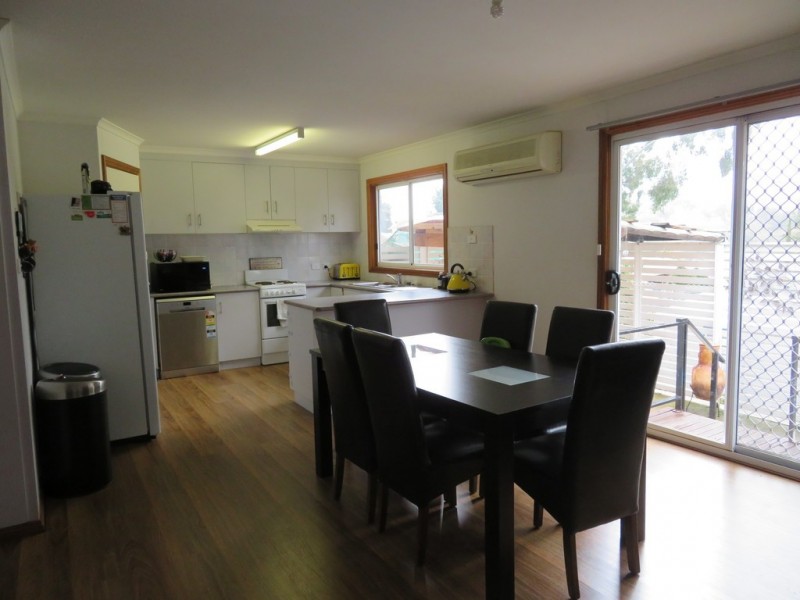 3 Francis Avenue, Gundagai NSW 2722