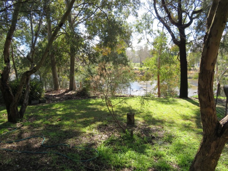 26 Tumut Street, Gundagai NSW 2722