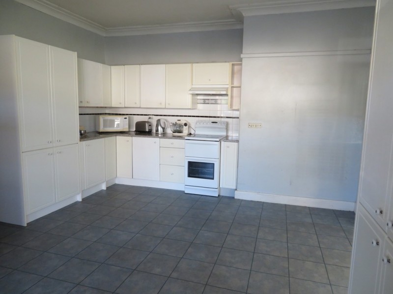 58 Mount Street, Gundagai NSW 2722