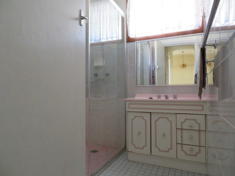 58 Mount Street, Gundagai NSW 2722