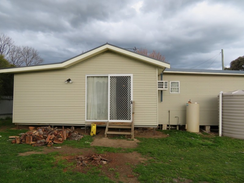 125 Camphor Street, Gundagai NSW 2722