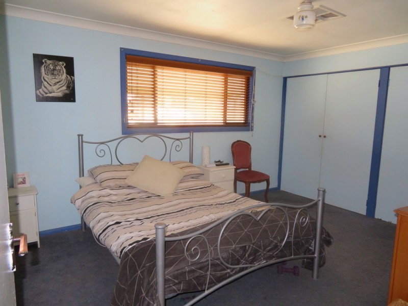10 Mount Street, Gundagai NSW 2722