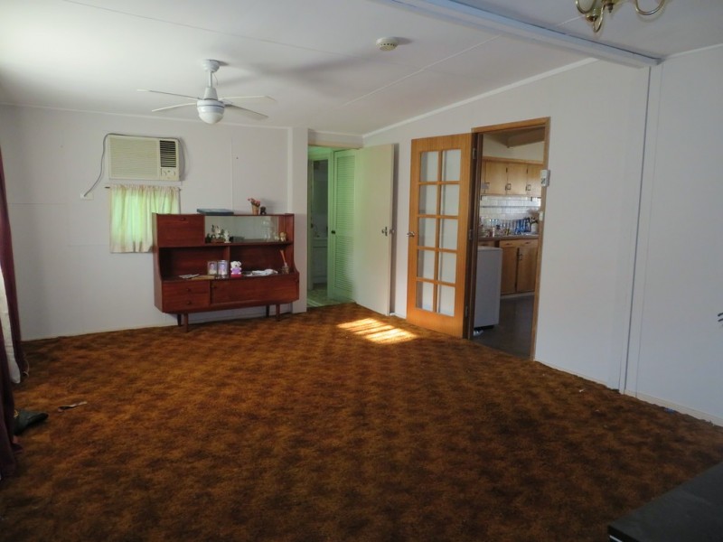 141 Punch Street, Gundagai NSW 2722