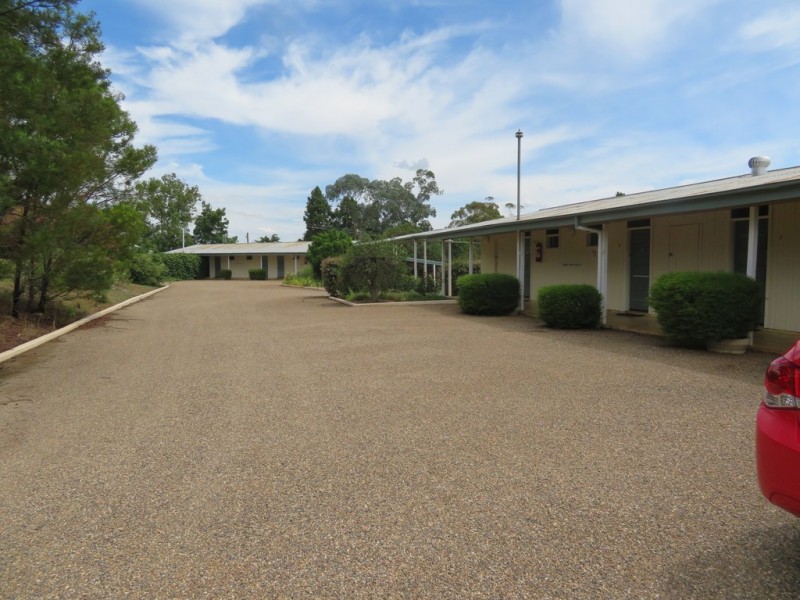 101 West Street, Gundagai NSW 2722