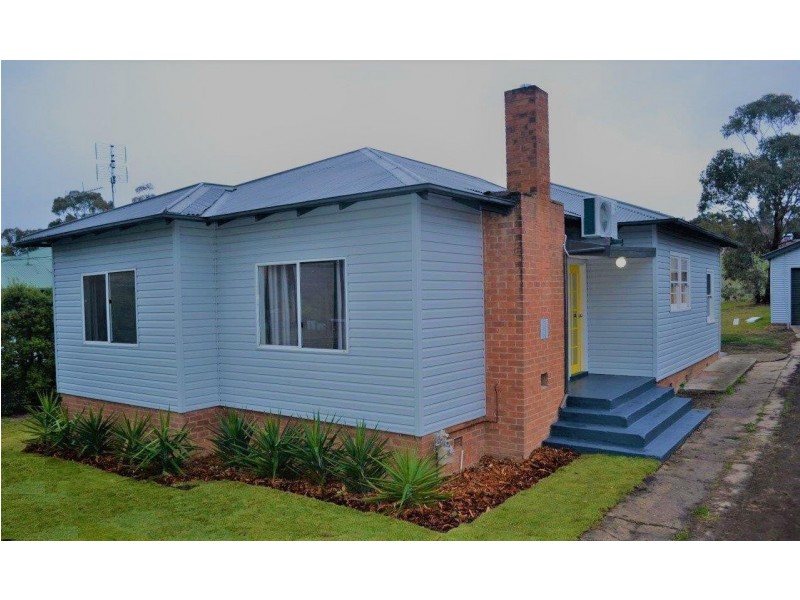 151 Hanley Street, Gundagai NSW 2722