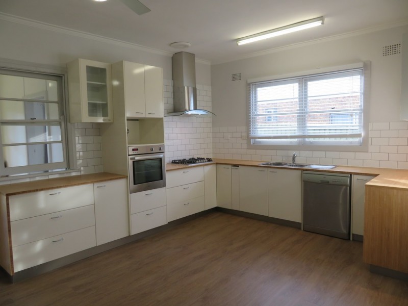 151 Hanley Street, Gundagai NSW 2722