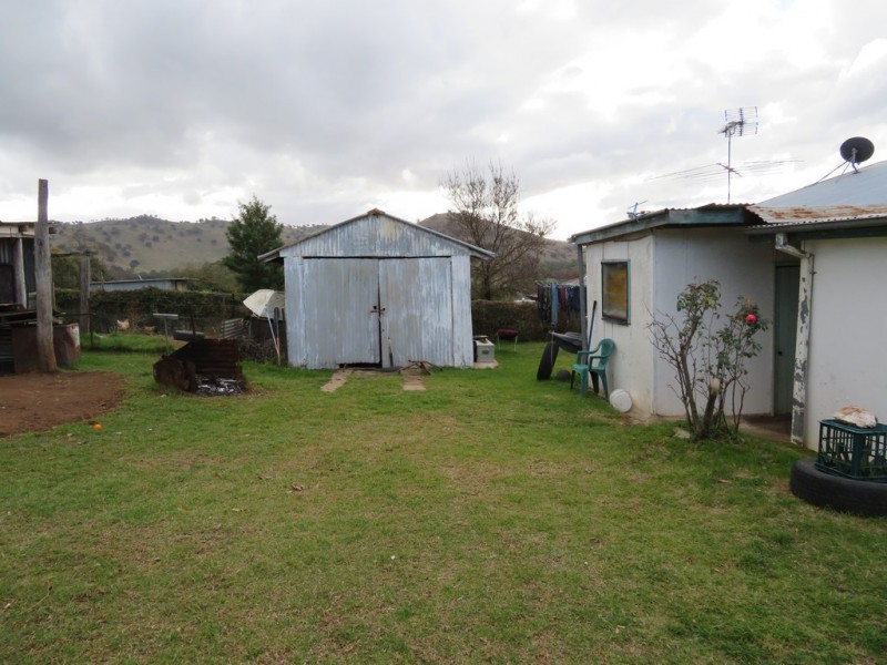 25 Ridge Street, Gundagai NSW 2722