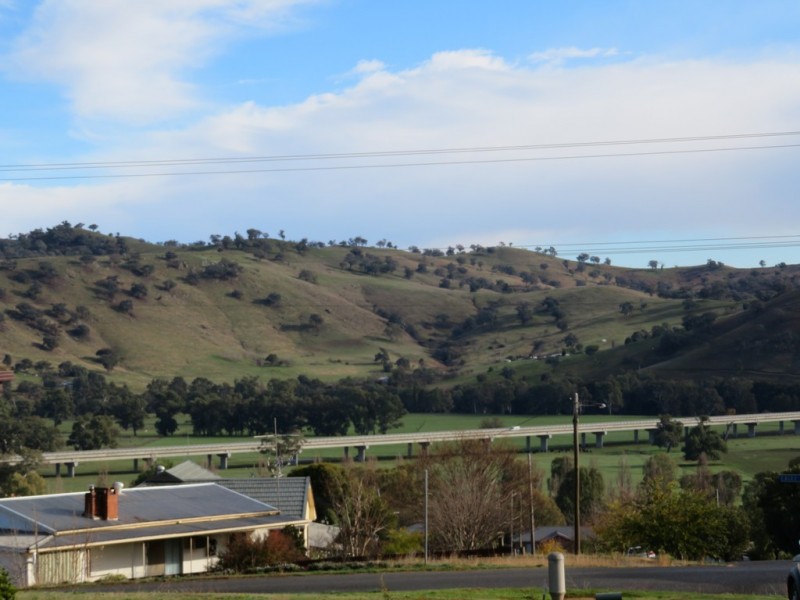 37 Luke Street, Gundagai NSW 2722