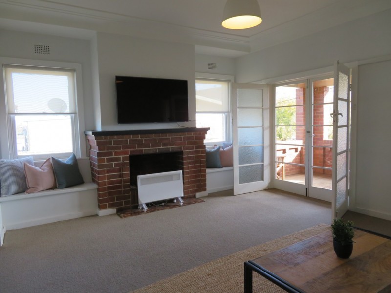 59 West Street, Gundagai NSW 2722