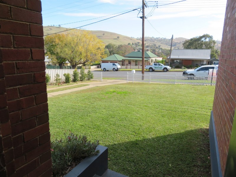 59 West Street, Gundagai NSW 2722