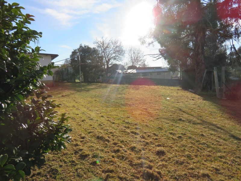 57 Tor Street, Gundagai NSW 2722