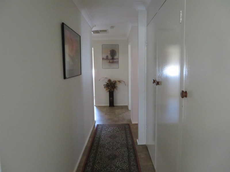 154 Hanley Street, Gundagai NSW 2722