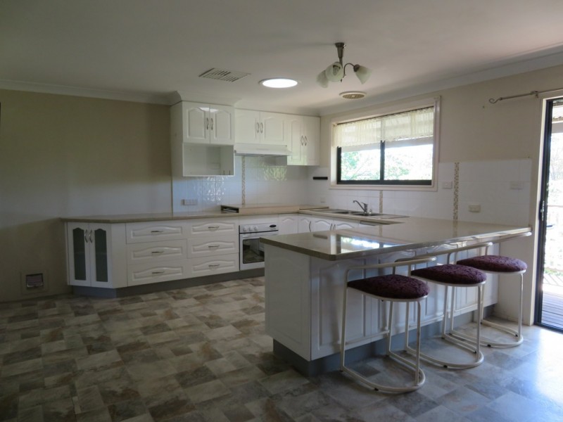 2 Stafford Street, Gundagai NSW 2722