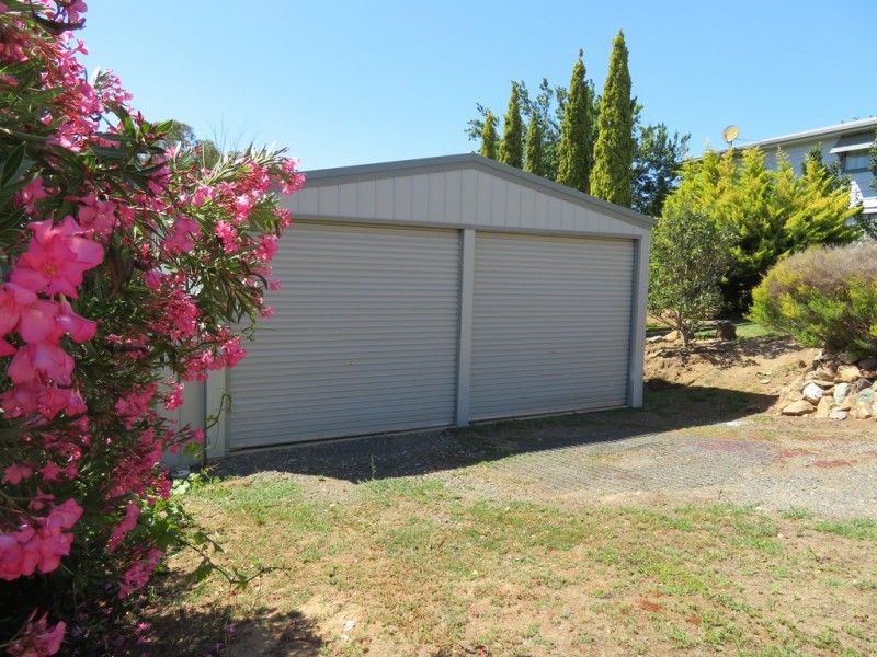 2 Stafford Street, Gundagai NSW 2722