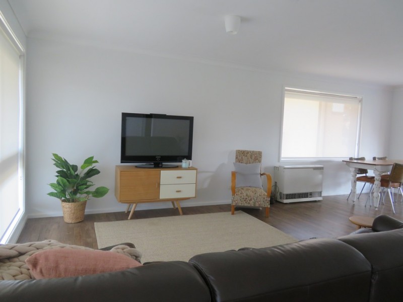 112 Hanley Street, Gundagai NSW 2722