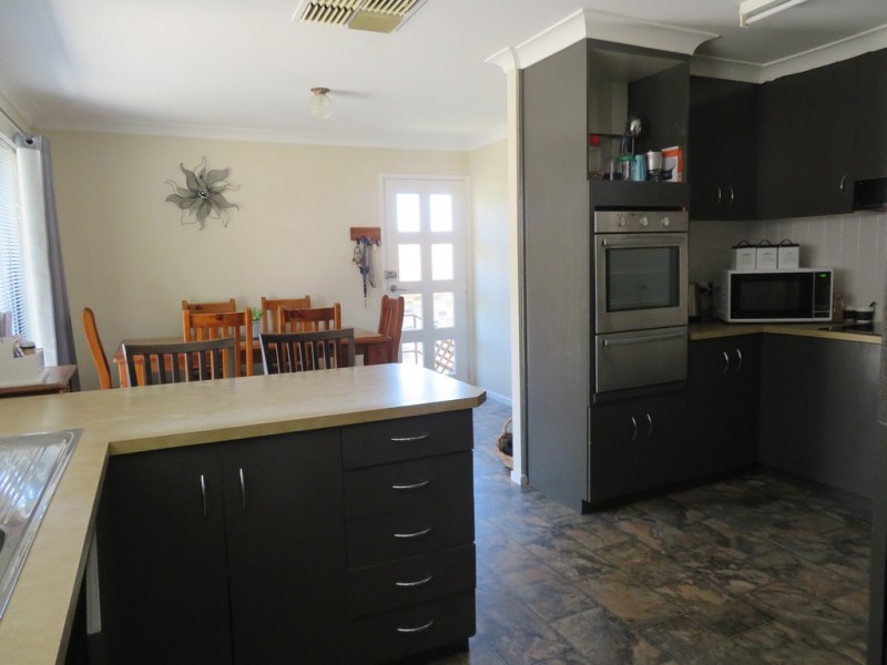 11 Otway Lane, Gundagai NSW 2722