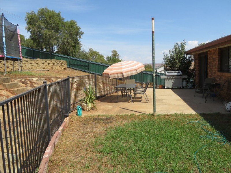 11 Otway Lane, Gundagai NSW 2722