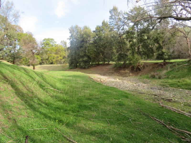 166 Punch Street, Gundagai NSW 2722