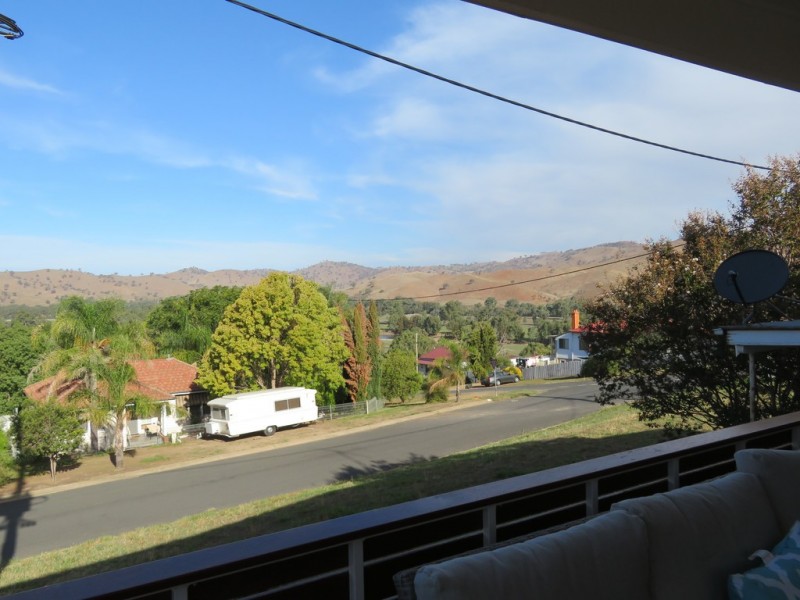 43 Punch Street, Gundagai NSW 2722