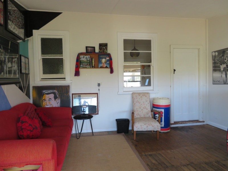 43 Punch Street, Gundagai NSW 2722