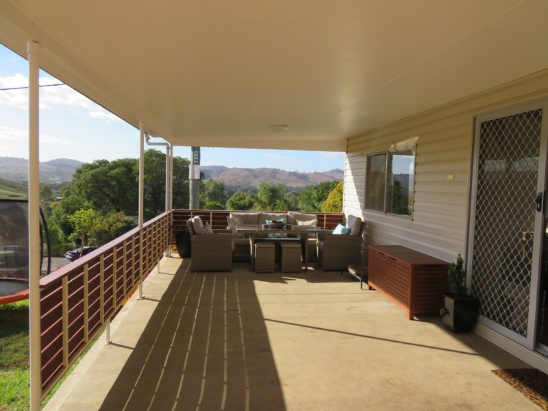43 Punch Street, Gundagai NSW 2722