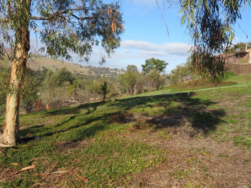 40 Punch Street, Gundagai NSW 2722