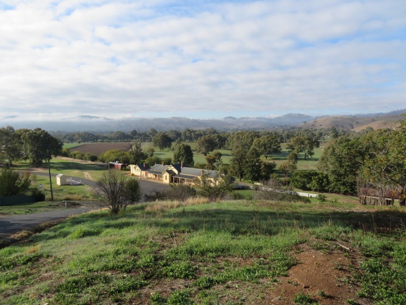 40 Punch Street, Gundagai NSW 2722