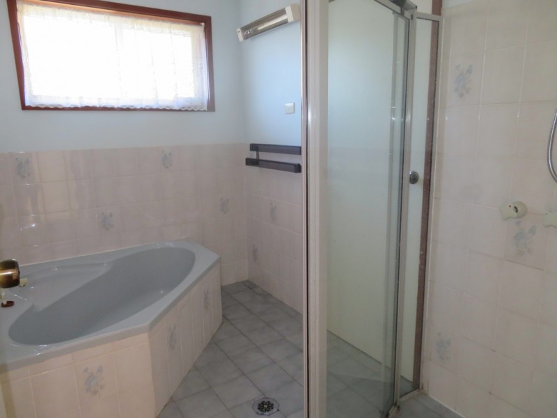 2 Carrigg Place, Gundagai NSW 2722