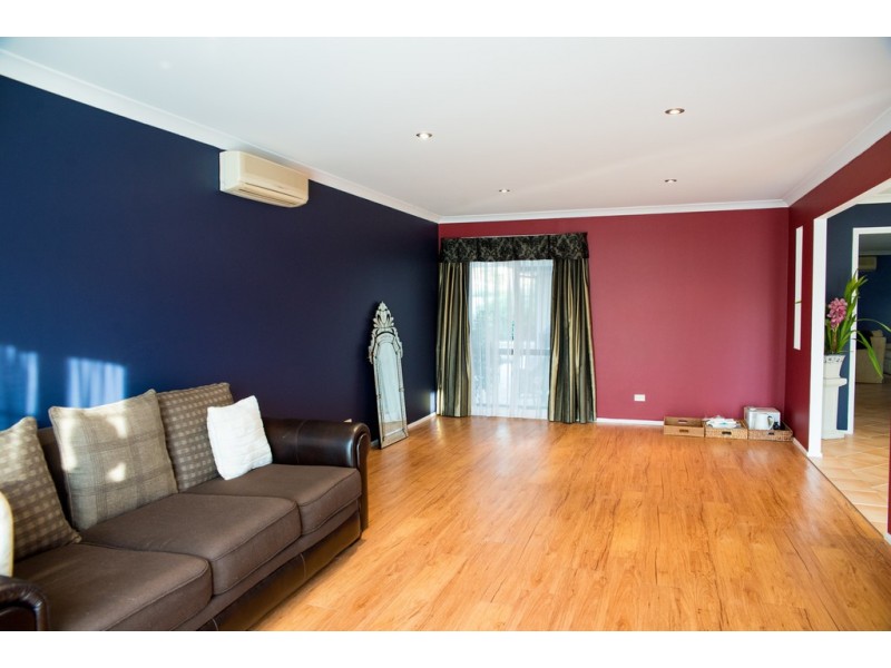 18 Hedley Way, Broulee NSW 2537