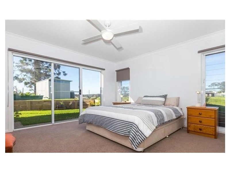 4 Dr King Close, Moruya NSW 2537