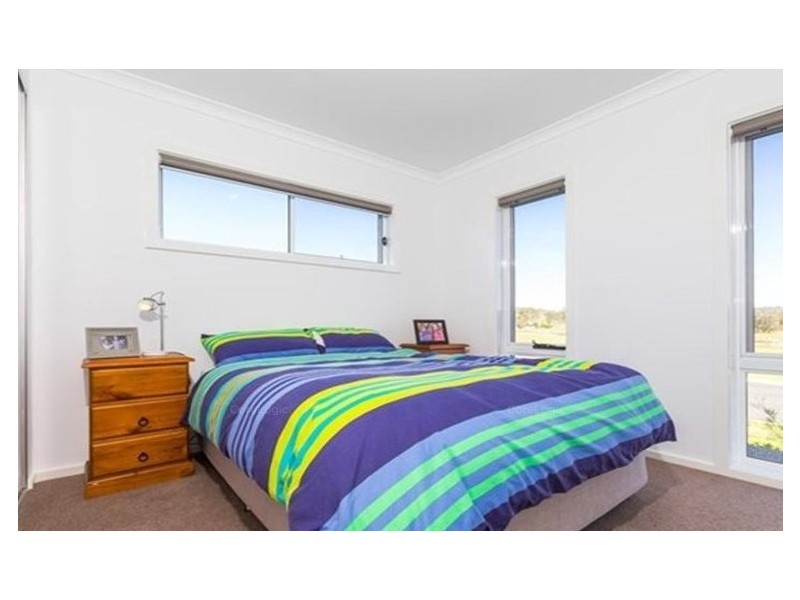 4 Dr King Close, Moruya NSW 2537