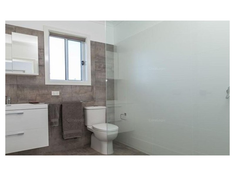 4 Dr King Close, Moruya NSW 2537