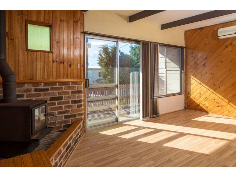 99 Sunpatch Parade, Tomakin NSW 2537