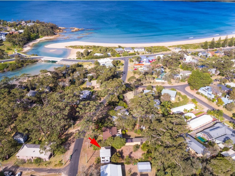 22 Candlagan Drive, Broulee NSW 2537