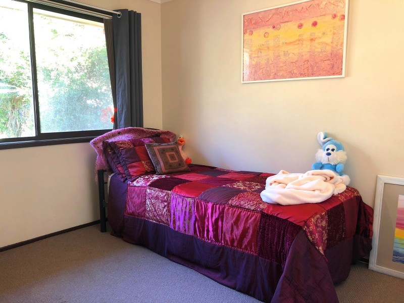 11 Cambridge Crescent, Broulee NSW 2537