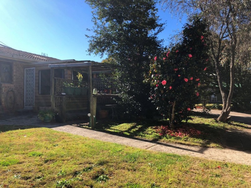 11 Cambridge Crescent, Broulee NSW 2537