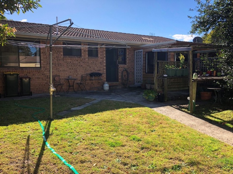 11 Cambridge Crescent, Broulee NSW 2537