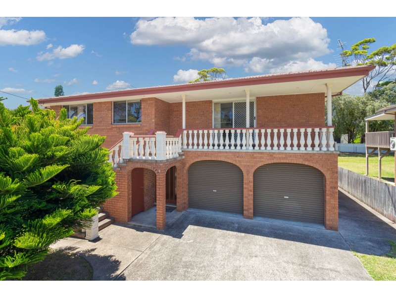 82 Smith Street, Broulee NSW 2537