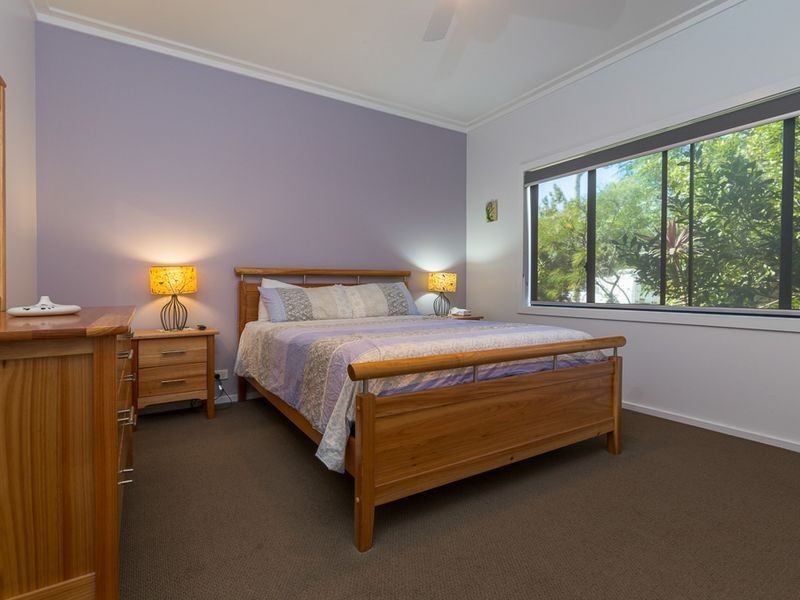11 Grant Street, Broulee NSW 2537