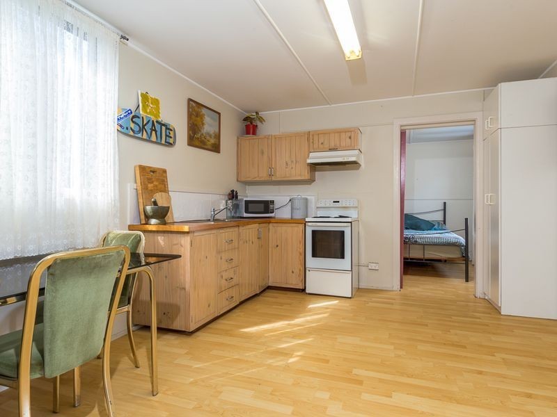 11 Grant Street, Broulee NSW 2537