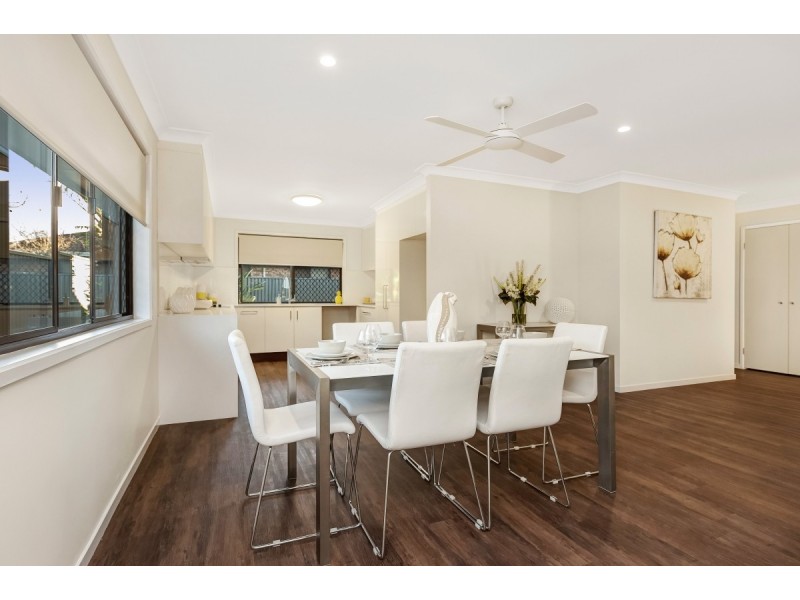 1 Rangeview Court, Burleigh Waters QLD 4220