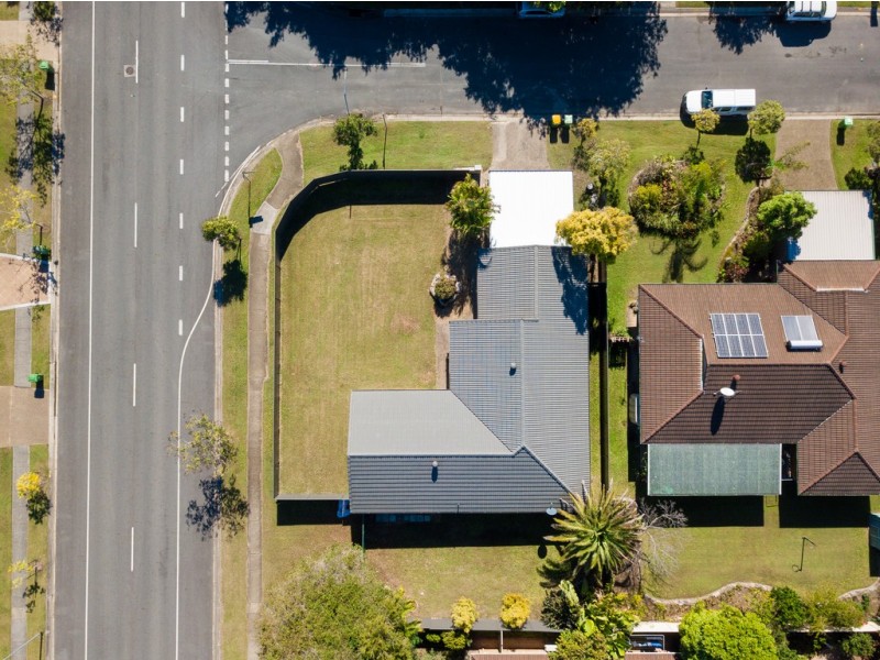 1 Rangeview Court, Burleigh Waters QLD 4220