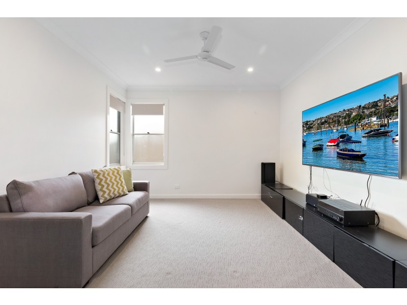 18 Feathertop Street, Banora Point NSW 2486
